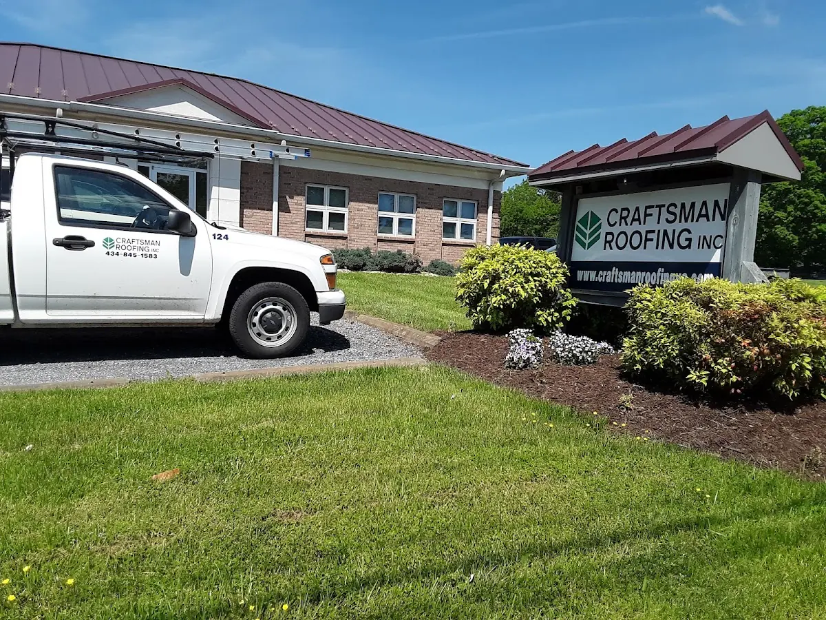 Quality Gutter & Downspout Repair by experienced craftsmen in Shadeland